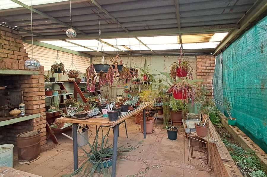 3 Bedroom Property for Sale in Stilfontein North West